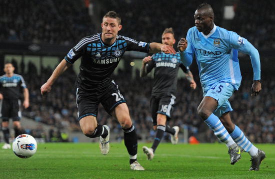 莫布里与加 莫布里与加